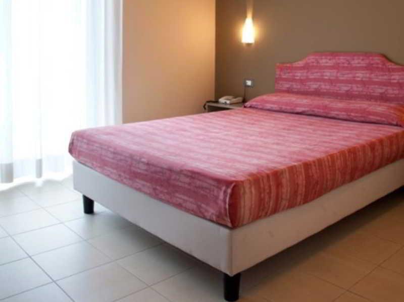 Sph Hotel Торино Екстериор снимка