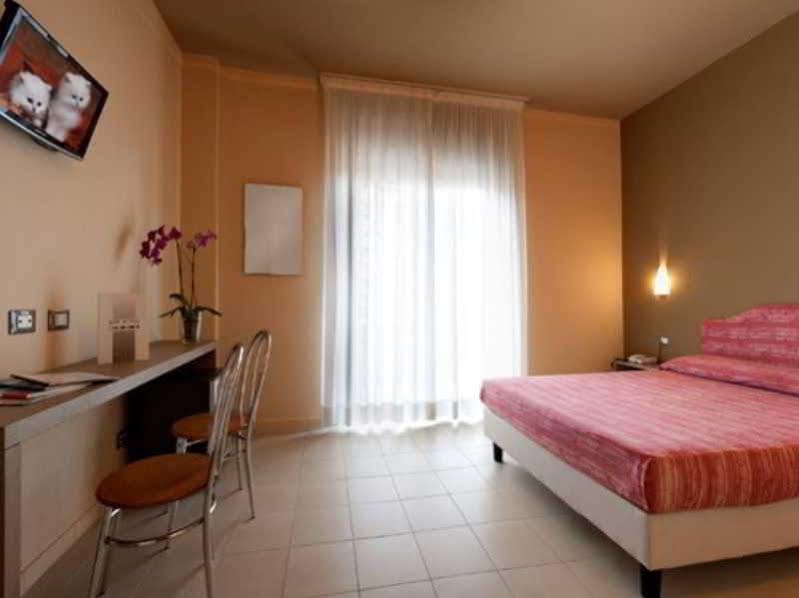 Sph Hotel Торино Екстериор снимка