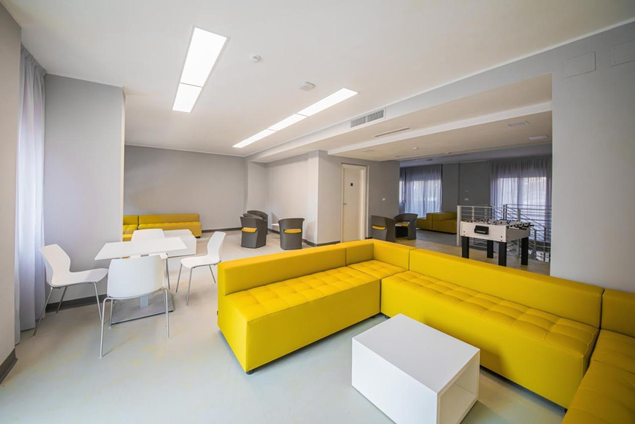 Sph Hotel Торино Екстериор снимка